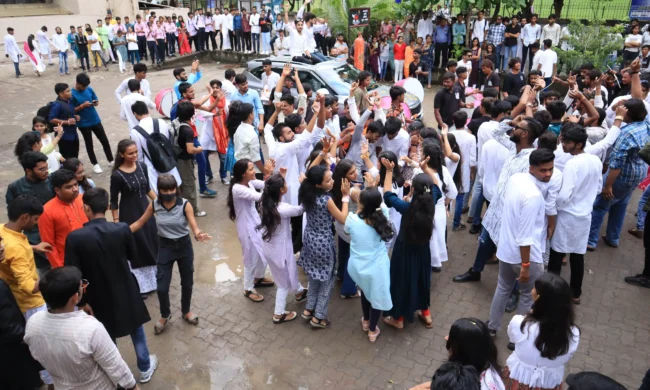 Ganpati Aagman at BMU